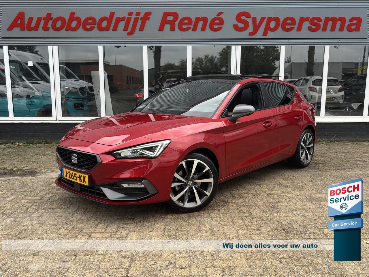 Seat LEON 1.5 eTSI FR Launch Edition | Pano | Stuur Verwarming | Stoel Verwarming | Parkeer Camera