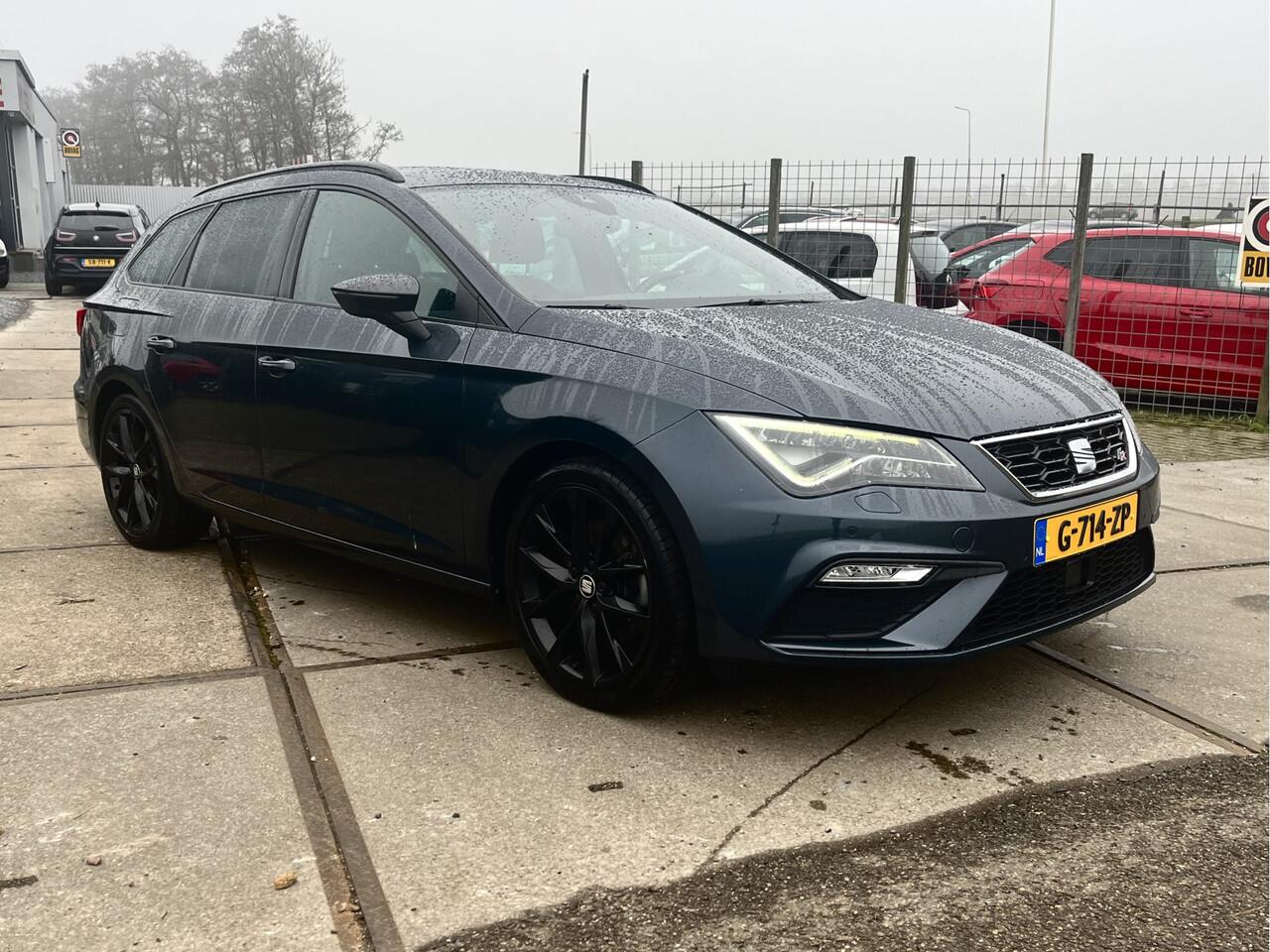 Seat LEON ST 1.5 TSI FR Ultimate Edition Black Virtual dash | panoramadak | DAB | Carplay / Android auto
