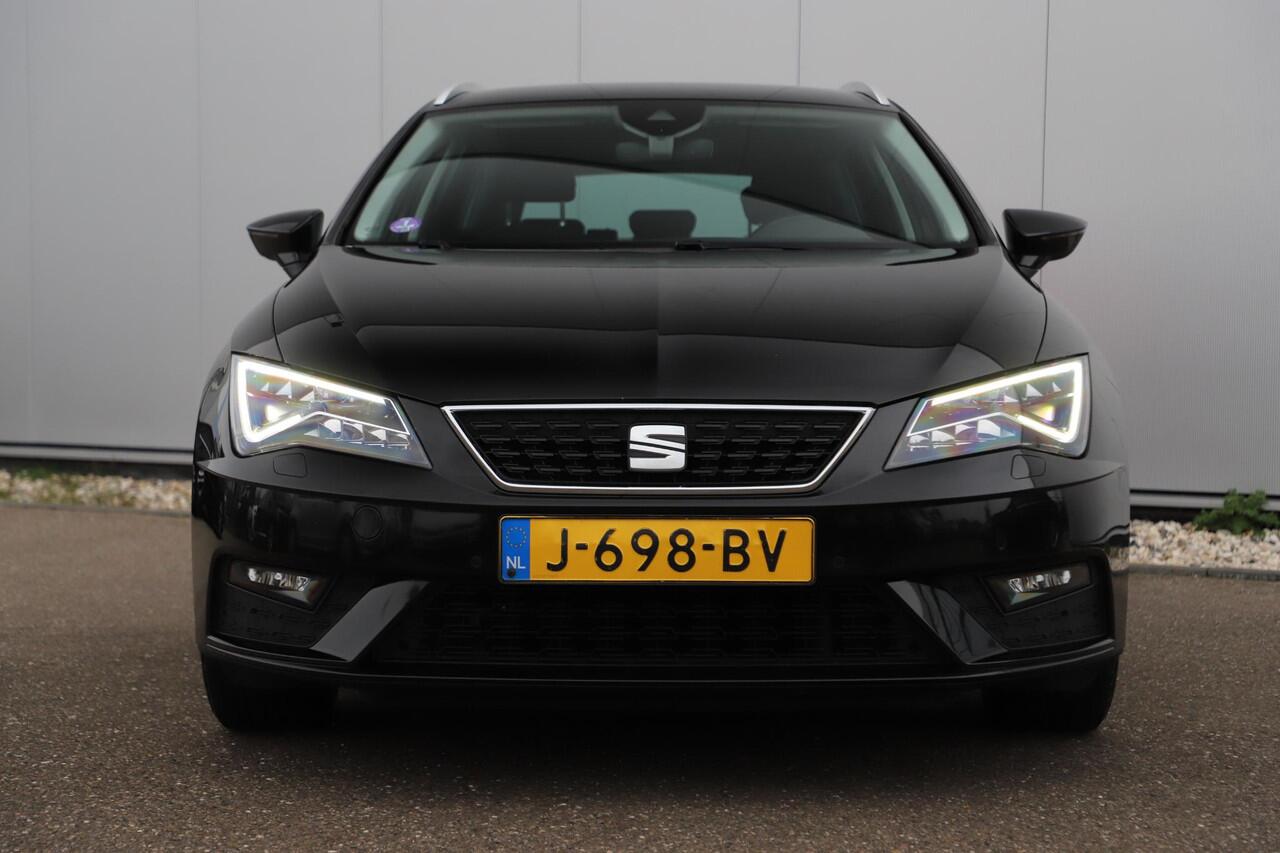 Seat LEON ST 1.0 TSI Style Ultimate Edition Virtual Cockpit Full LED Beats Audio Navigatie Achteruitrijcamera Carplay Android Clima Stoelverwarming Cruise Control Lane Assist