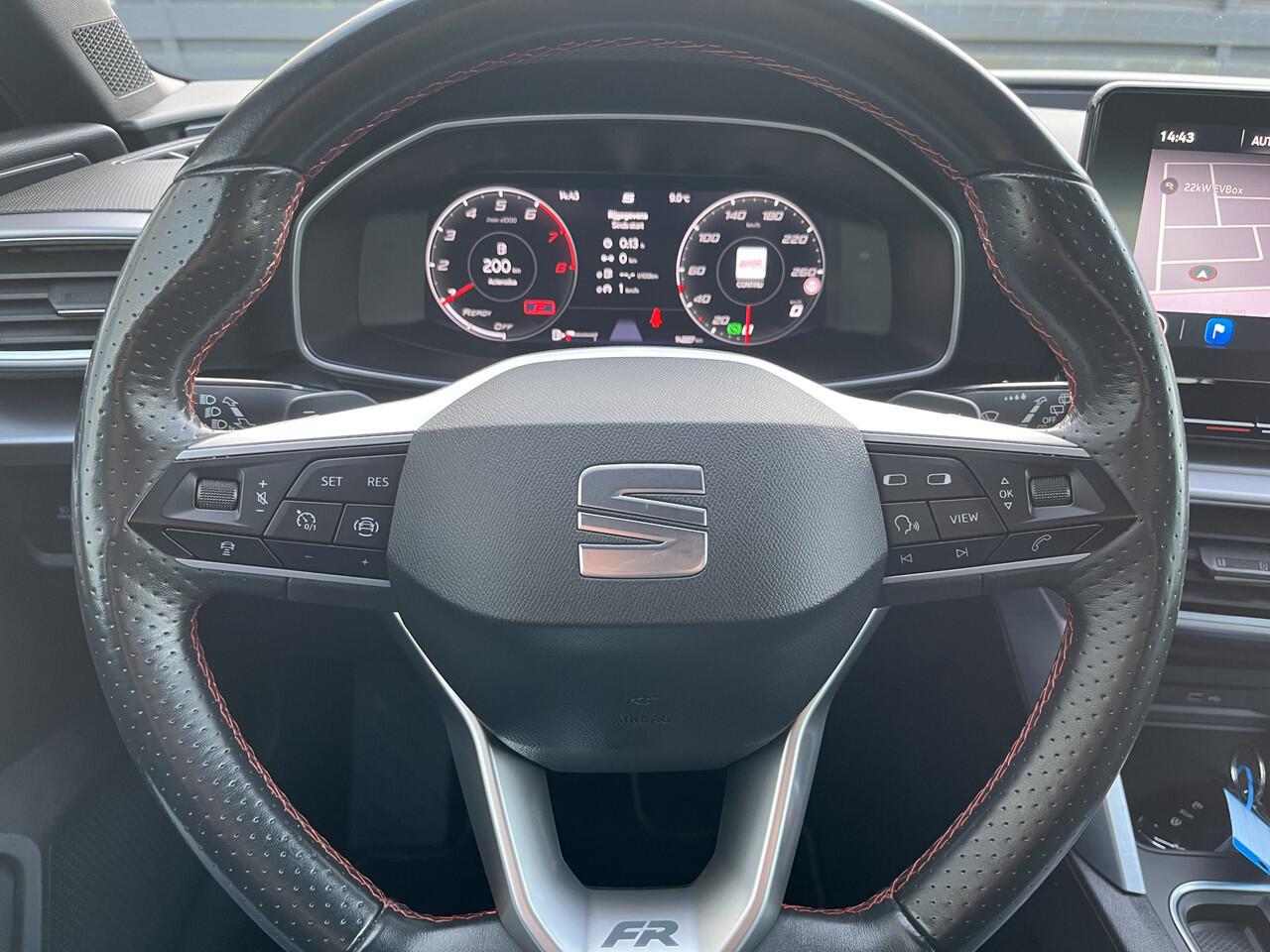 Seat LEON Sportstourer 1.5 eTSI FR Launch Edition/ Automaat / Virtual / Led / Lmv / Clima