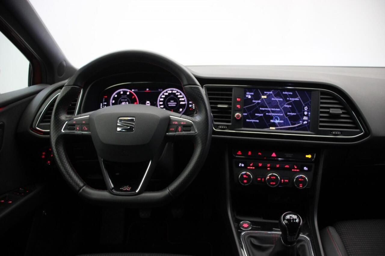 Seat LEON ST 1.5 TSI FR Ultimate Edition - Digitaal cockpit, Carplay, Cruise, Navi, Camera, Trekhaak, Beats, Stoelverw.