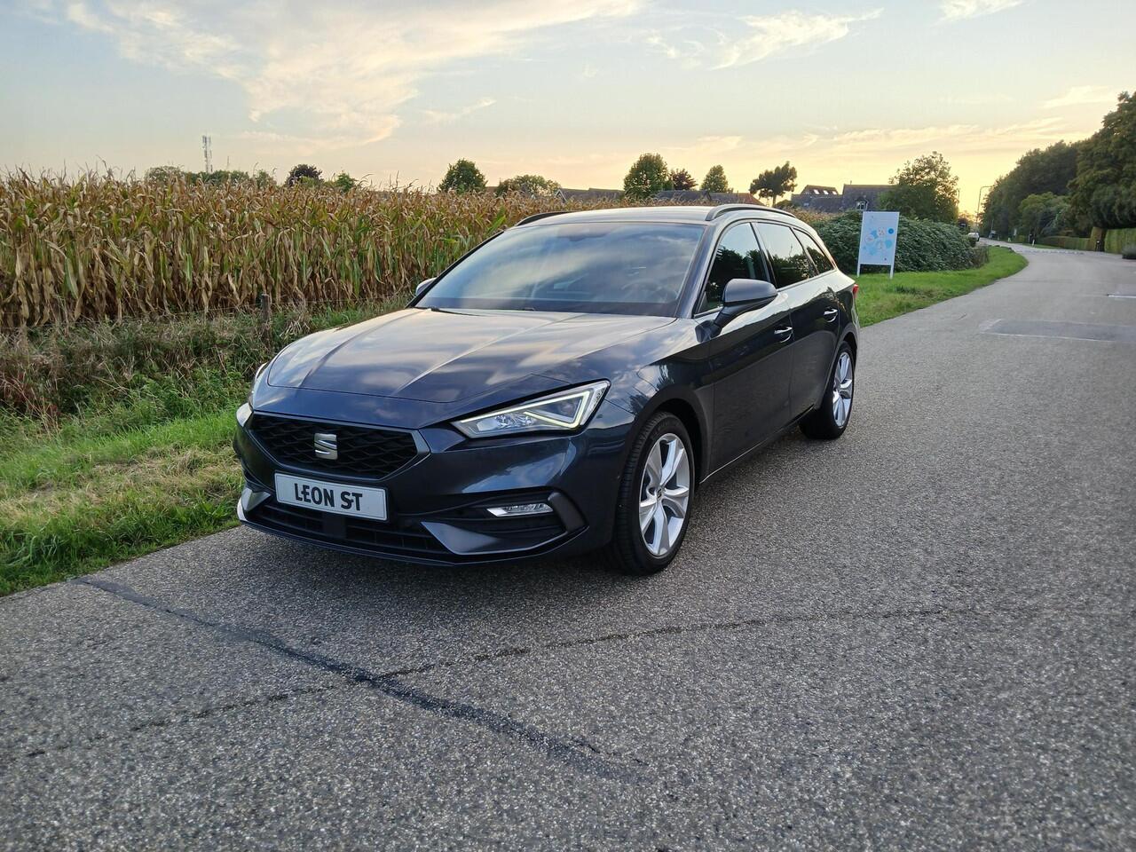 Seat LEON Sportstourer 1.5 TSI FR Business Intense + Technology Pack