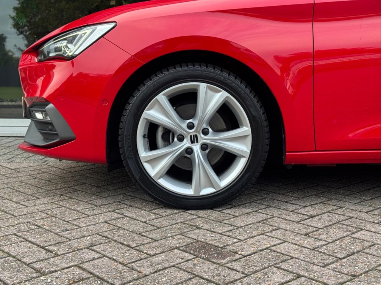 Seat LEON 1.5 TSI FR Launch Edition