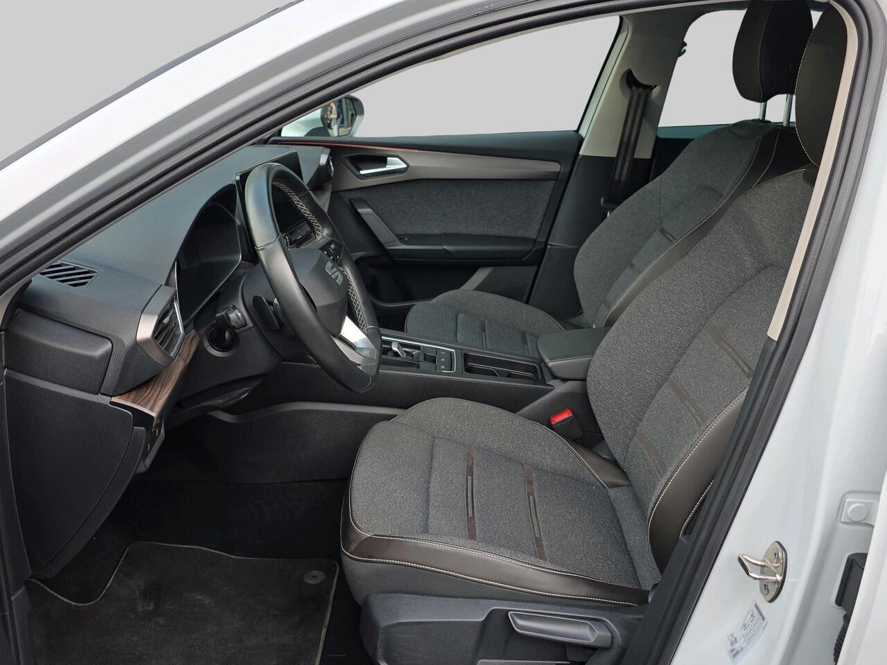 Seat LEON Sportstourer 1.4 TSI eHybrid PHEV Xcellence Business | Automaat | Half leder | Adaptive Cruise | Parkeersensoren |