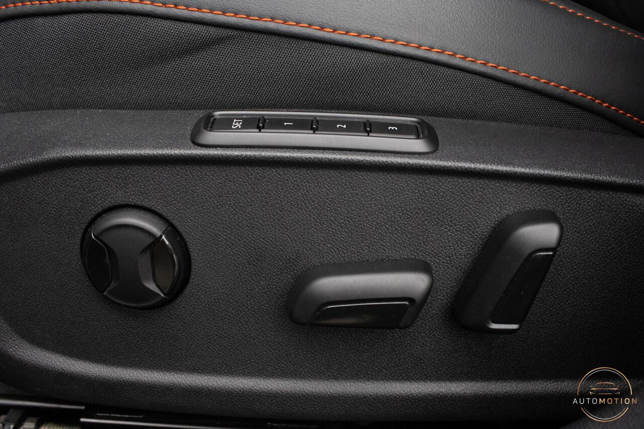 Seat LEON 1.4 TSI eHybrid PHEV FR Bus. Int. PANO CAMERA MEMORY