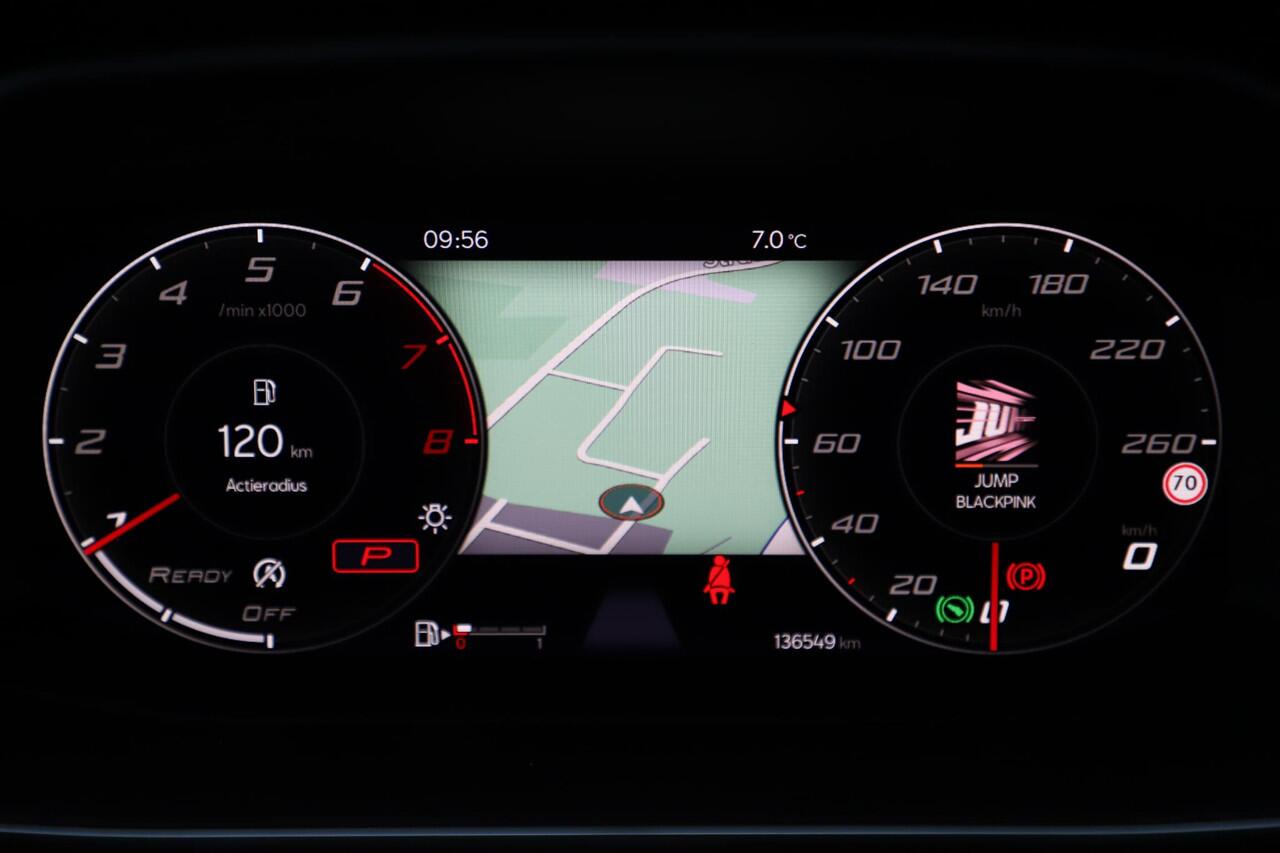 Seat LEON Sportstourer 1.5 eTSI Style Business Intense 150PK DSG Automaat LED Navigatie Achteruitrijcamera Climate Adaptive Cruise Control 16 inch LMV Carplay Android