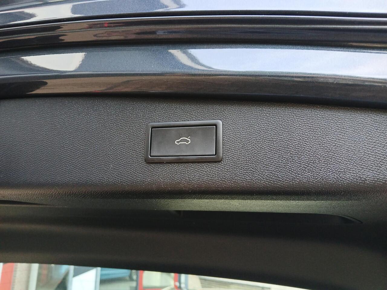 Seat LEON Sportstourer 1.5 TSI FR Business Intense + Technology Pack