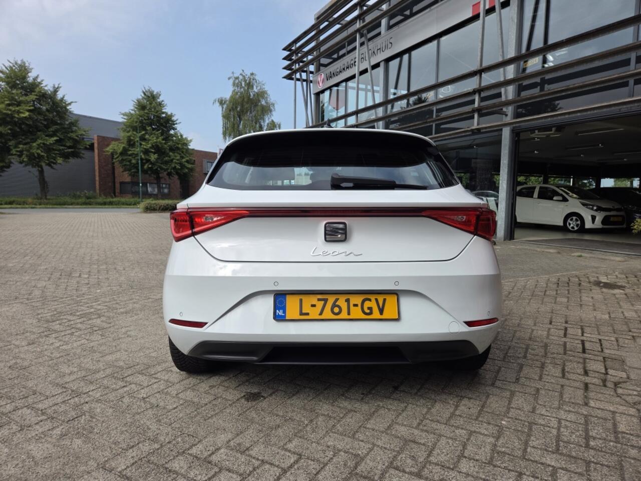 Seat LEON 110pk TSI Style Business | Climate | Carplay | PDC