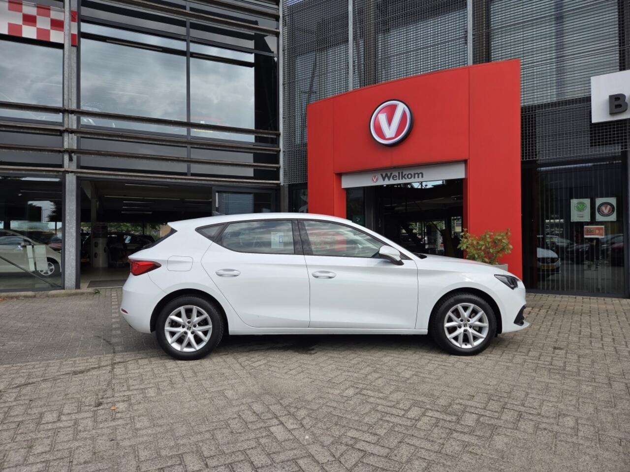 Seat LEON 110pk TSI Style Business | Climate | Carplay | PDC