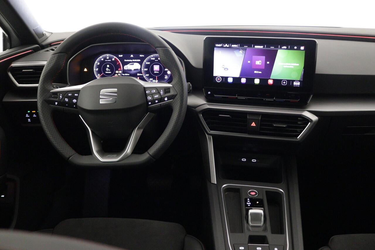 Seat LEON Sportstourer 1.5 eTSI FR Business Intense