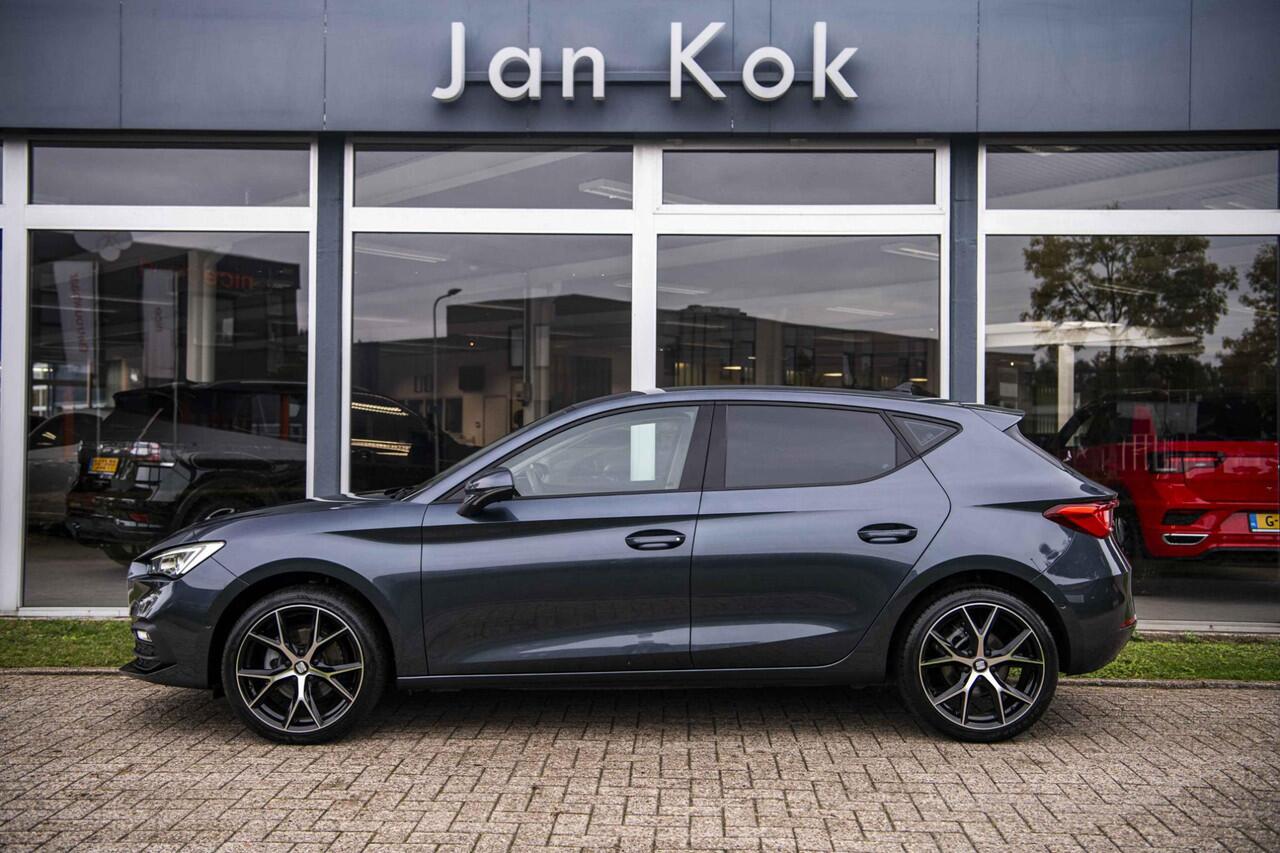 Seat LEON 1.0 TSi 110 pk Style Business Intense | LED Signature | 18" | Navigatie