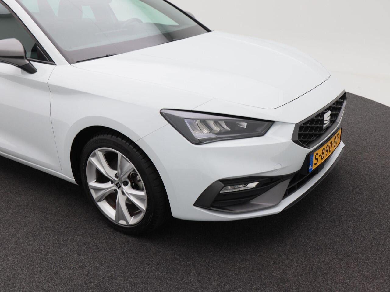 Seat LEON Sportstourer 1.0 eTSi 110 Pk Automaat FR Business | LED | Virtual Cockpit | Navigatie | Climate | Lane Assist | PDC achter | 17 Inch | 78.647 Km!!