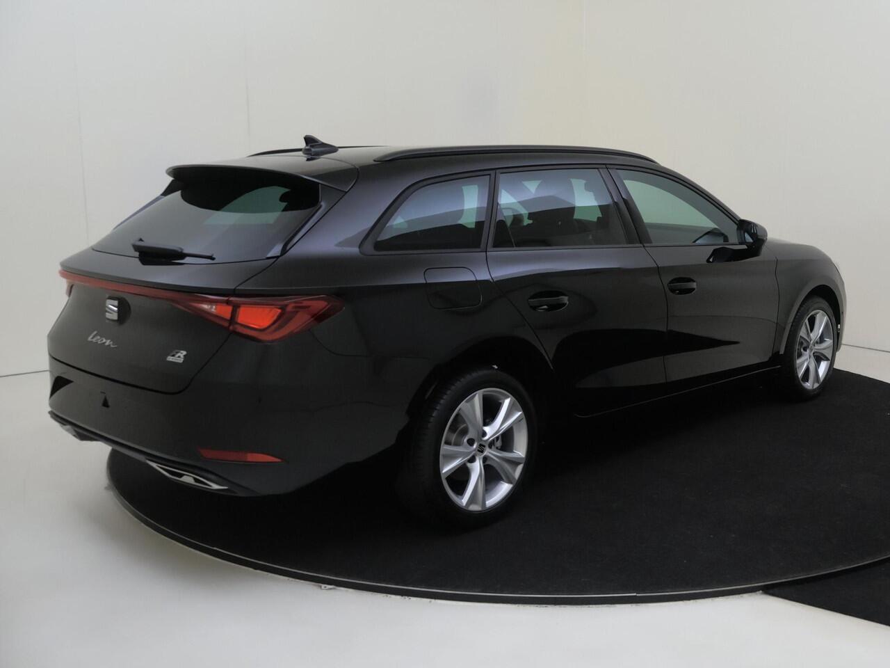 Seat LEON Sportstourer 1.5 TSI e-Hybrid FR Business