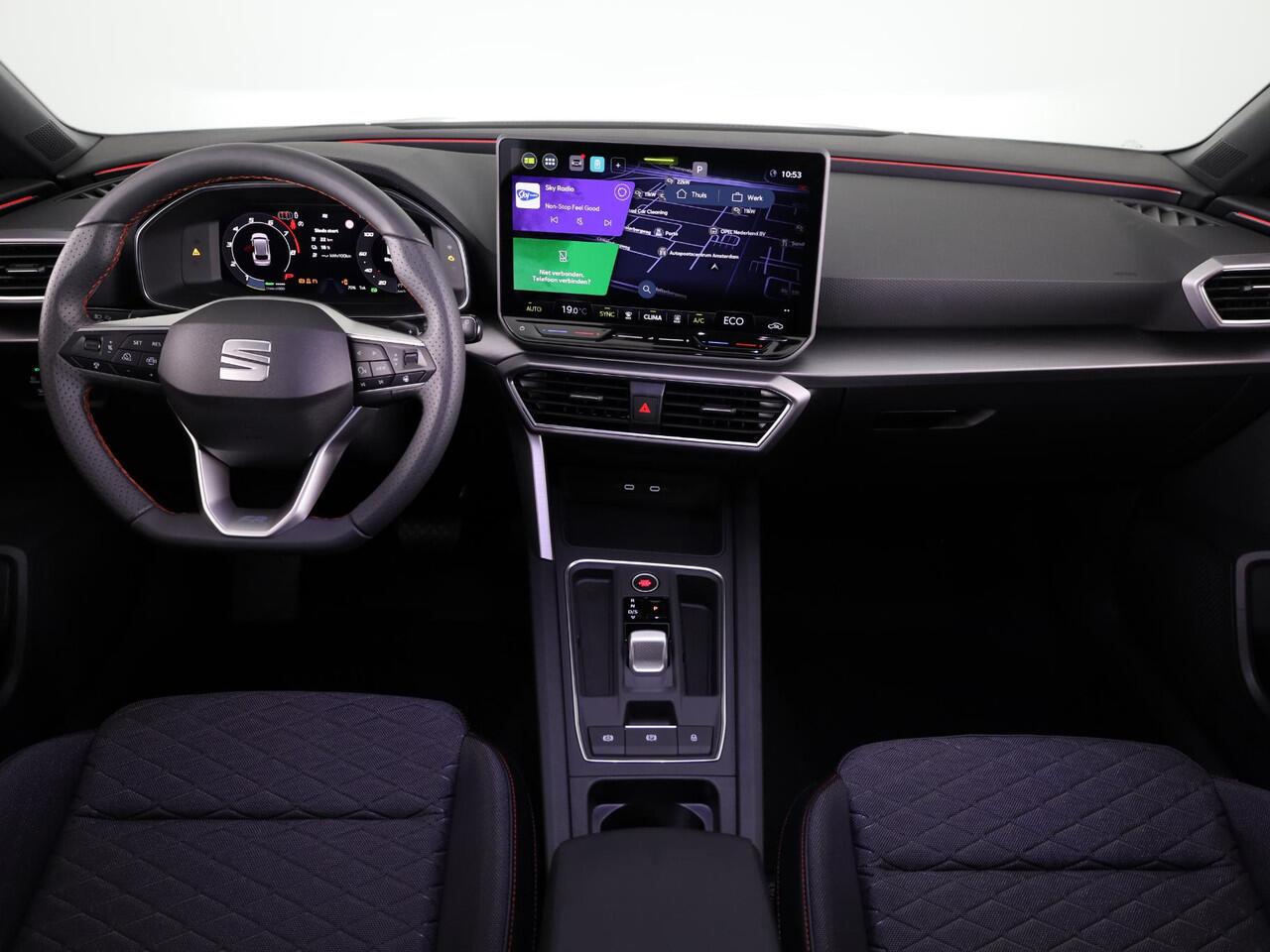 Seat LEON Sportstourer FR Business PHEV 1.5 TSI 204 pk 6 versn. DSG | Safe & Driving Pack | Panoramadak | 18 inch