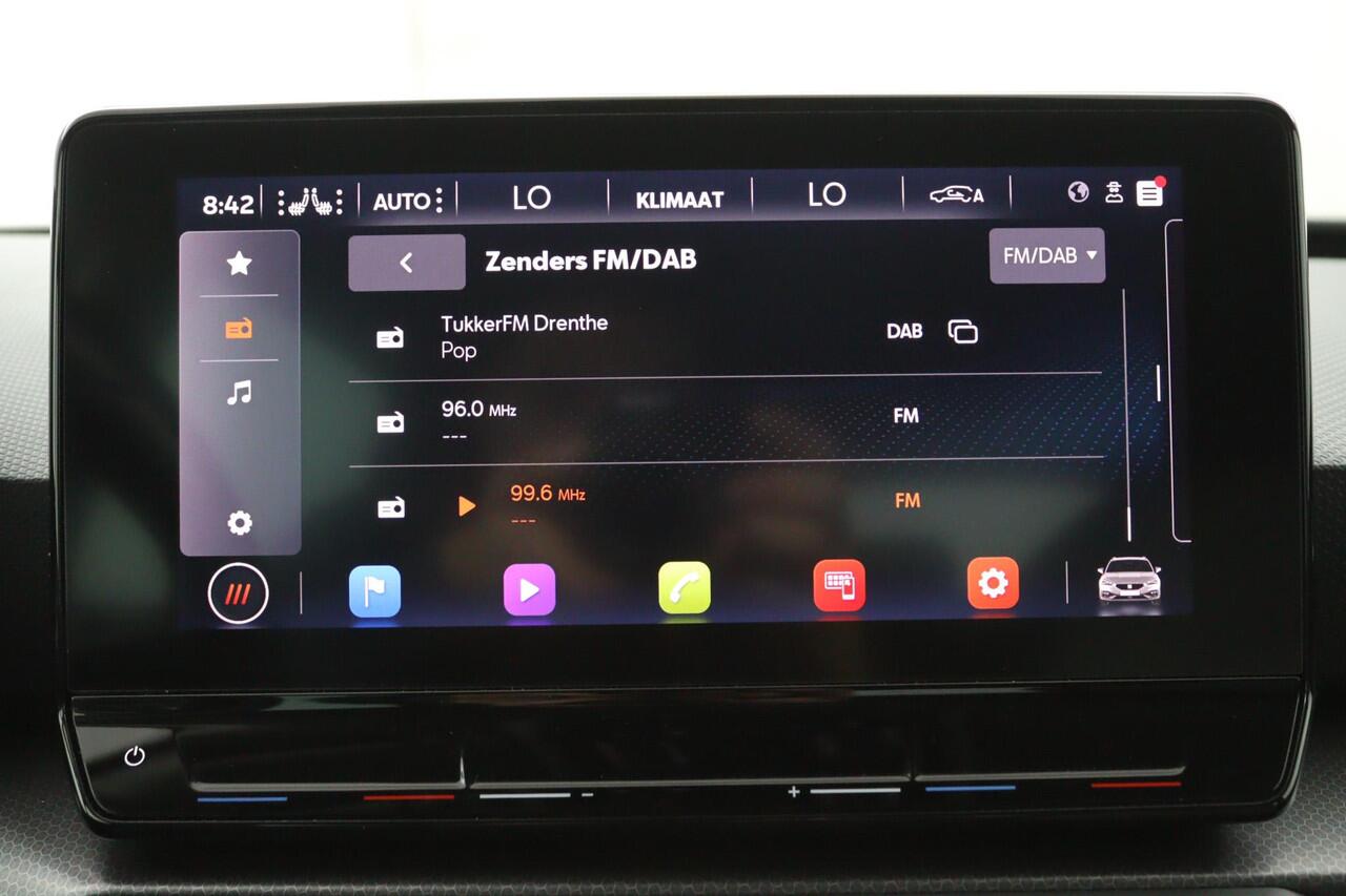 Seat LEON Sportstourer 1.5 eTSI FACELIFT*AUTOM.*ACC*HAAK*ECC*CARPLAY*