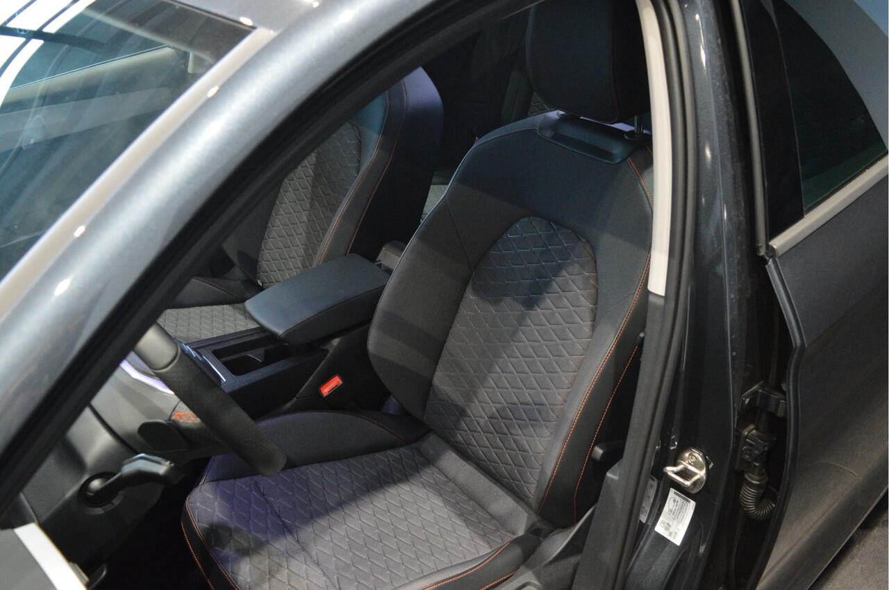 Seat LEON Sportstourer 1.5 TSI e-Hybrid FR clima cruise trekhaak 17 inch !!