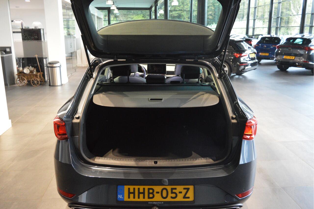 Seat LEON Sportstourer 1.5 TSI e-Hybrid FR clima cruise trekhaak 17 inch !!