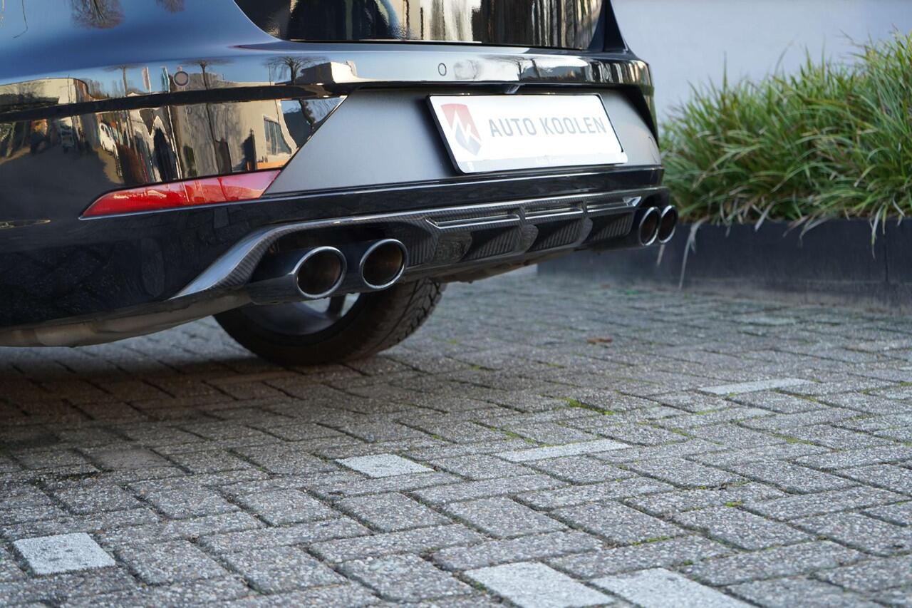 Seat LEON ST 2.0 TSI 4DRIVE CUPRA R Brembo/Camera/Pano/Carbon