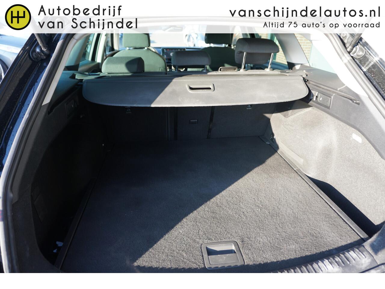 Seat LEON Sportstourer 1.5 TSI STYLE NAVIGATIE ANDROID-APPLECARPLAY DIGITALE COCKPIT LED ECC AIRCO CRUISECONTROL PARKEERSENSOREN V+A BLUETOOTH LMV ENZ...