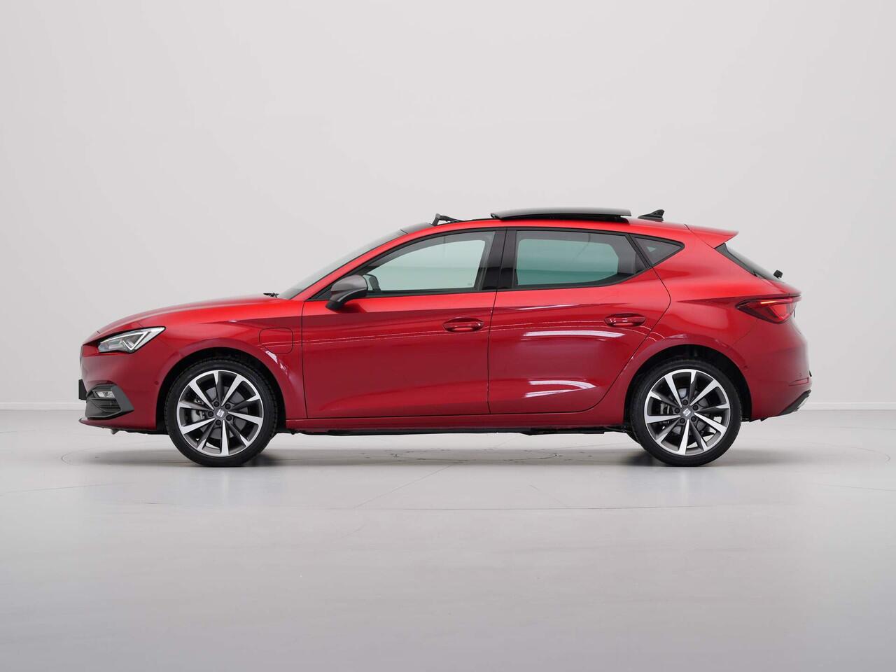 Seat LEON 1.4 TSI eHybrid PHEV FR Business Intense Hybrid, Digital cockpit, LED, Armsteun, Full-Link, Stoel/stuur verwarming *DEMO VOORDEEL*