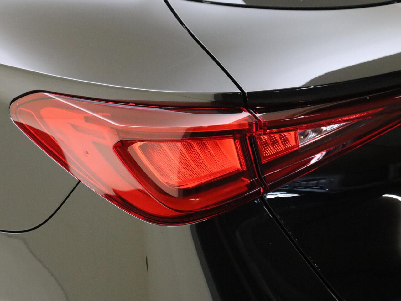 Seat LEON Sportstourer 1.5 TSI e-Hybrid FR Business