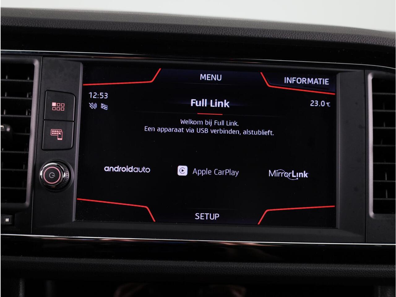 Seat LEON 1.4 EcoTSI FR Business Intense 110pk | Navigatie | Led koplampen | Apple Carplay /-Andriod auto | Climatronic