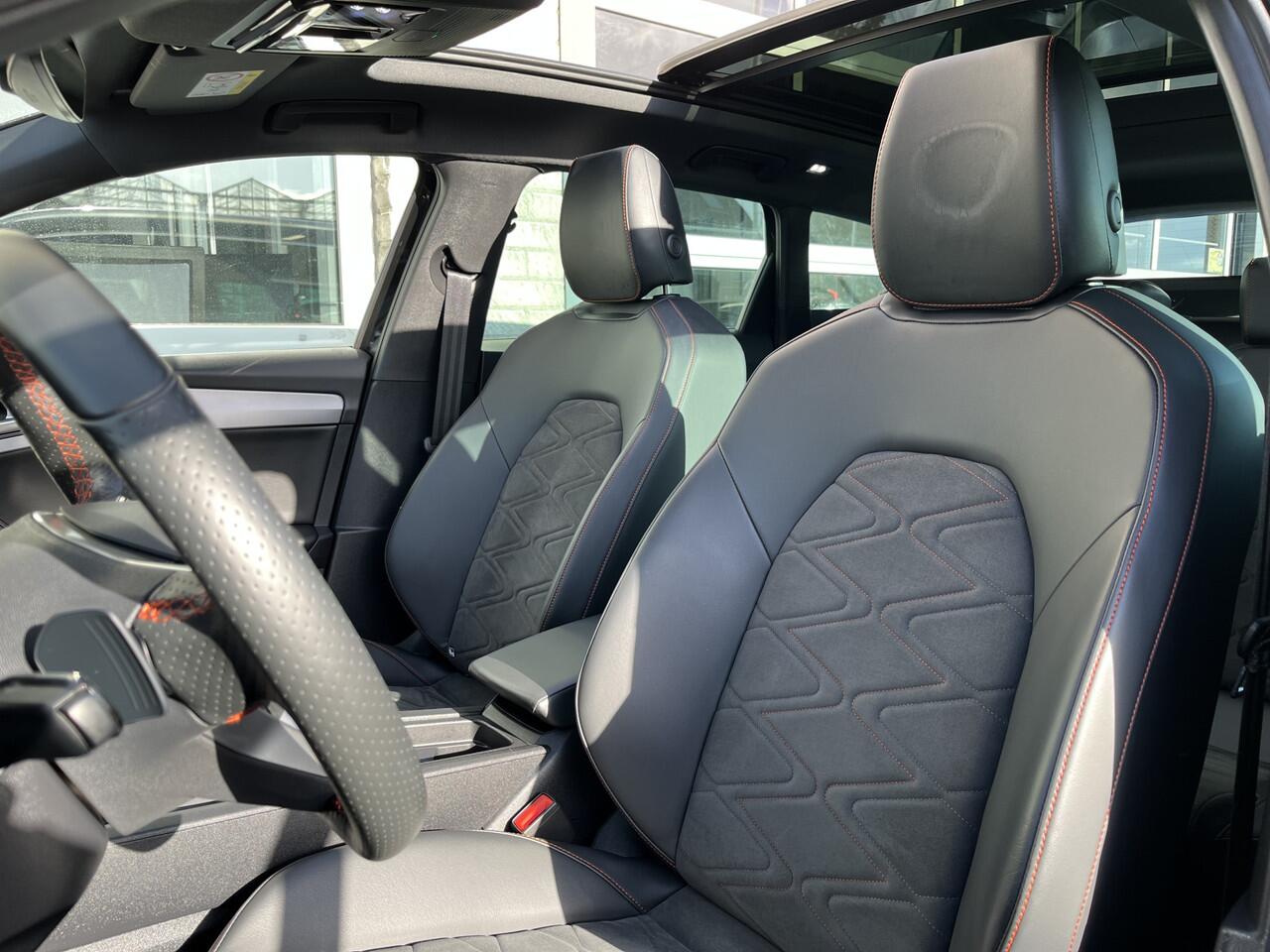 Seat LEON Sportstourer 1.5 eTSI FR Business Intense / AUTOMAAT/ PANO/ BEATS/ STANDKACHEL/ ELEK. TREKHAAK/ CAMERA/ PARK. SENSOREN/ MEMORY SEATS/ LED/ STOEL-STUURVERWARM./ ADAPT. CRUISE/ FULL LINK/ NAVI/ CLIMA/ DAB