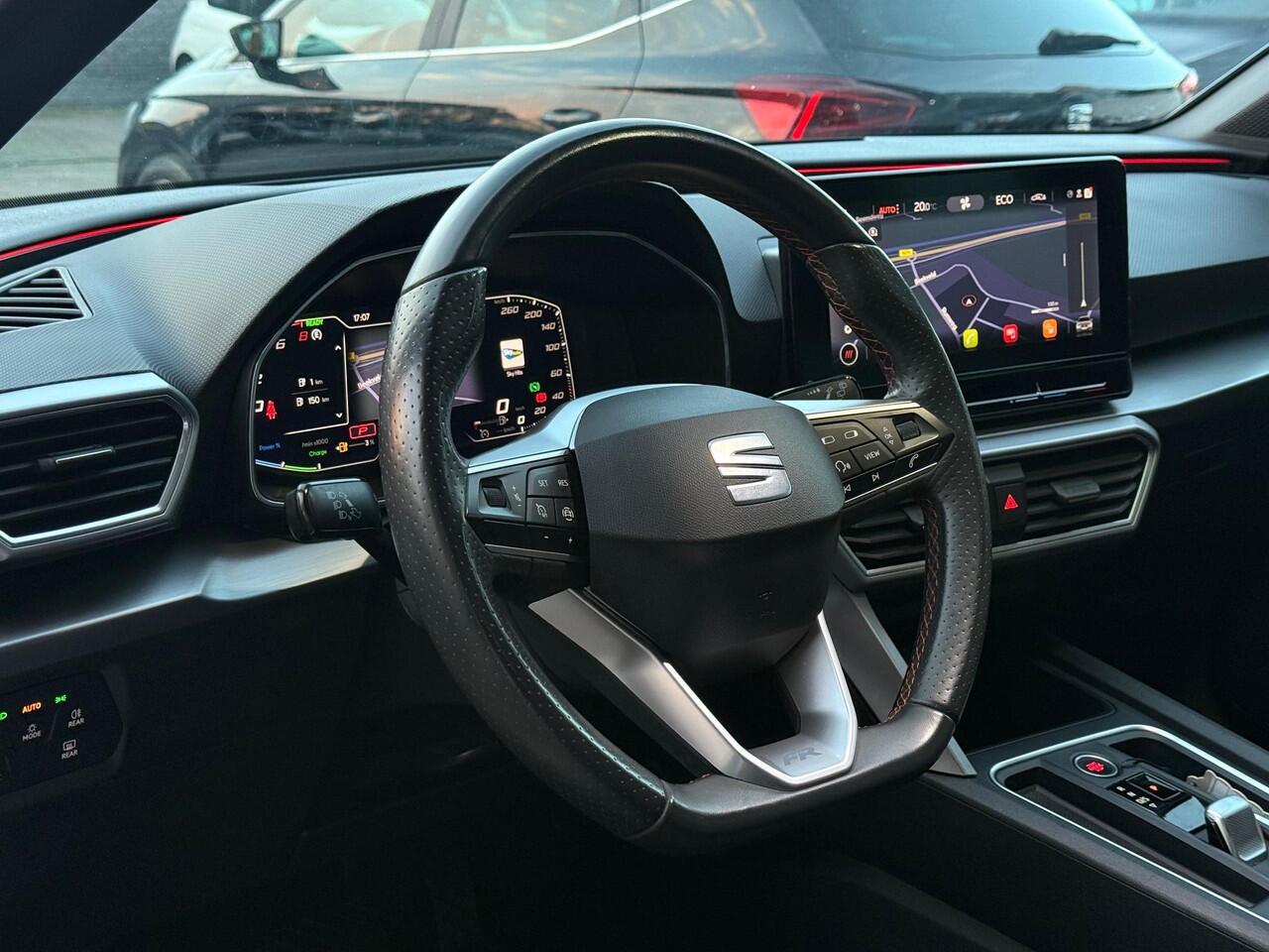 Seat LEON 1.4 TSI eHybrid PHEV FR LED Navi ACC