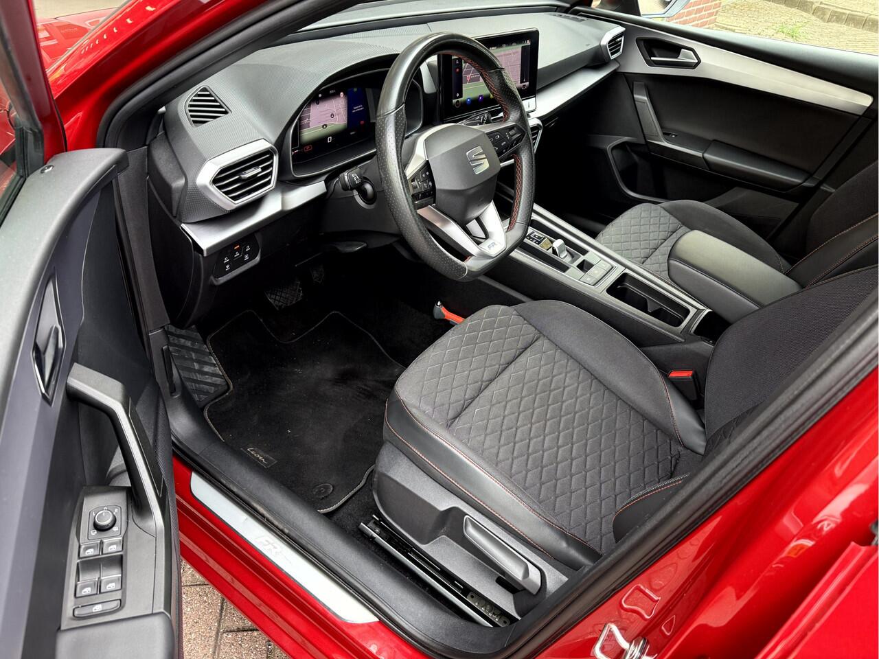 Seat LEON Sportstourer 1.5 eTSI FR Launch Edition Virt.Cockpit, 17''Lmv, App Connect, Sfeer Verlichting