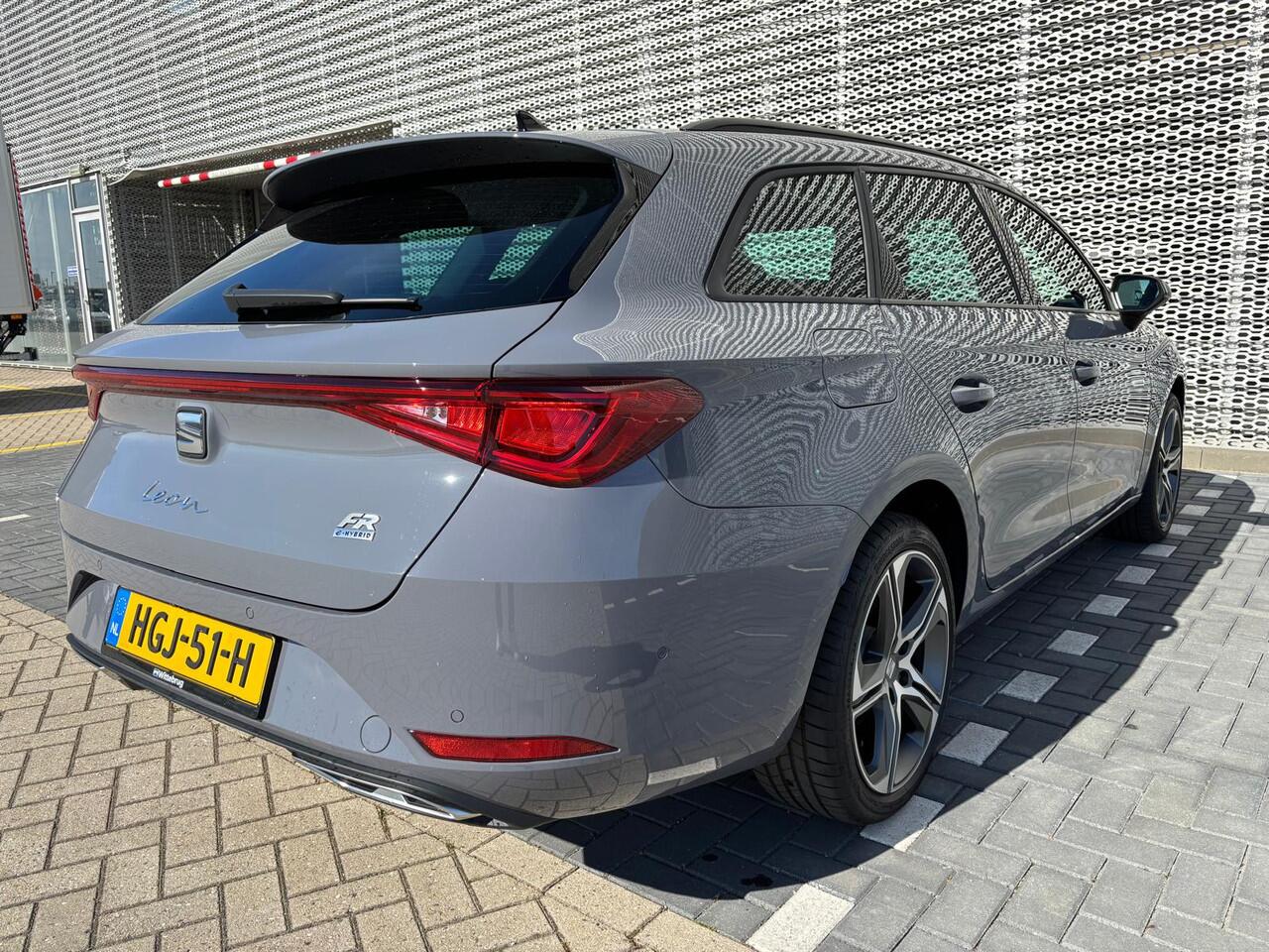 Seat LEON Sportstourer 1.5 TSI e-Hybrid FR Business Technology Pakket