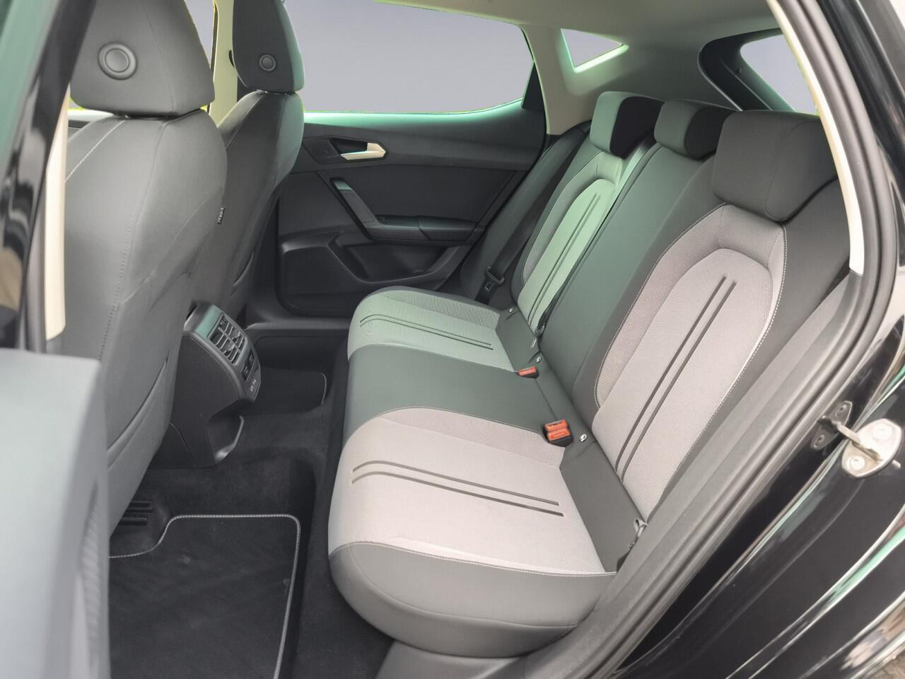 Seat LEON 1.0 TSI Style Launch Edition 2e-Eig. & Keurig-Onderh. BOVAG-Garantie. NL-Auto,.