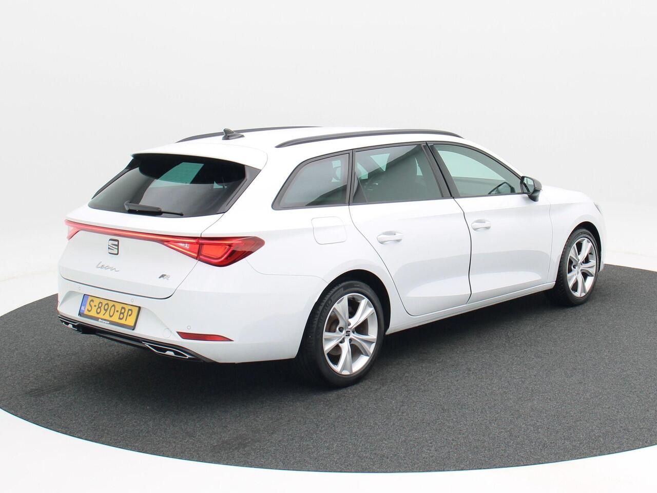 Seat LEON Sportstourer 1.0 eTSi 110 Pk Automaat FR Business | LED | Virtual Cockpit | Navigatie | Climate | Lane Assist | PDC achter | 17 Inch | 78.647 Km!!
