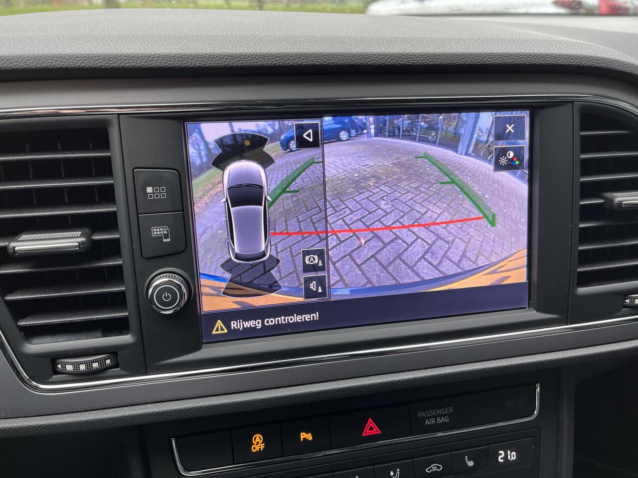 Seat LEON 1.0 TSI Style Ultimate Edition | CAMERA | CARPLAY | CLIMA | CRUISE | NAVI | PDC V&A | STOELVERW.