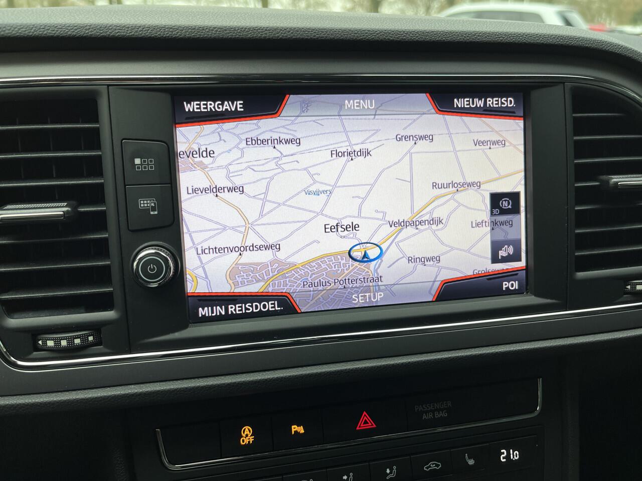 Seat LEON 1.0 TSI Style Ultimate Edition | CAMERA | CARPLAY | CLIMA | CRUISE | NAVI | PDC V&A | STOELVERW.