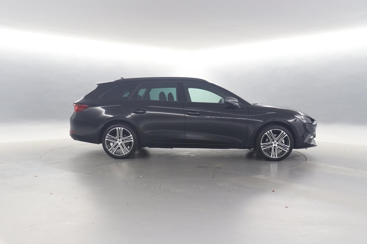 Seat LEON Sportstourer 1.5 TSI e-Hybrid 204pk FR Business DSG / Camera / App connect / Cruise control