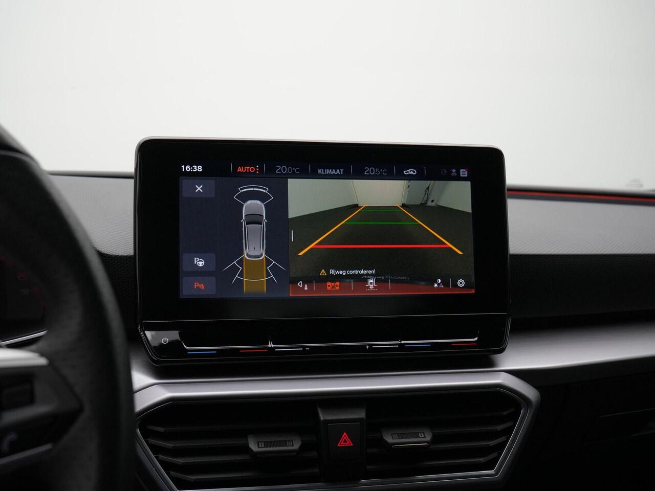 Seat LEON Sportstourer 1.0 eTSI 110 pk DSG FR Business | Panoramadak | Achteruitrijcamera | Navigatie | Adaptive Cruise