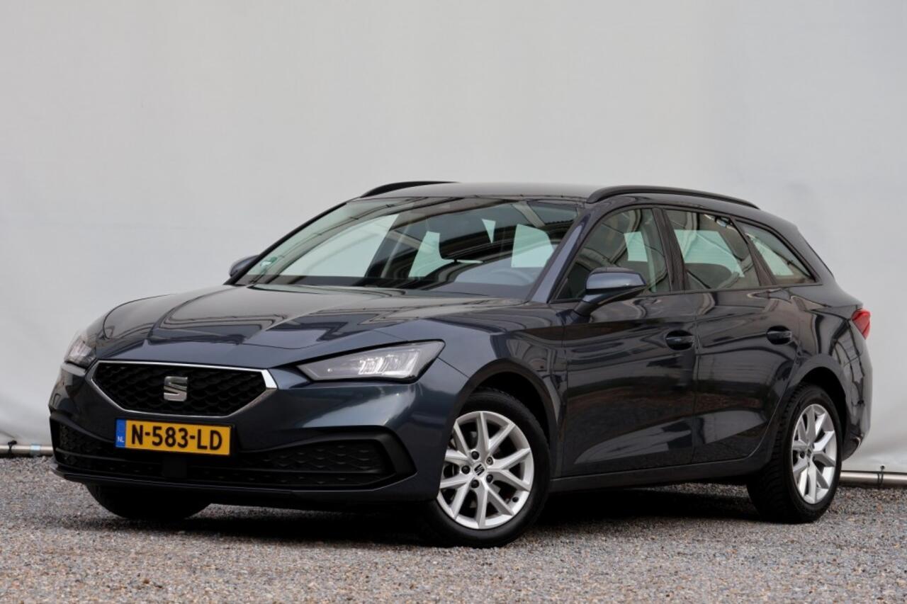 Seat LEON Sportstourer 1.5 TSI Style - 131 pk **Full Link / PDC / Cruise