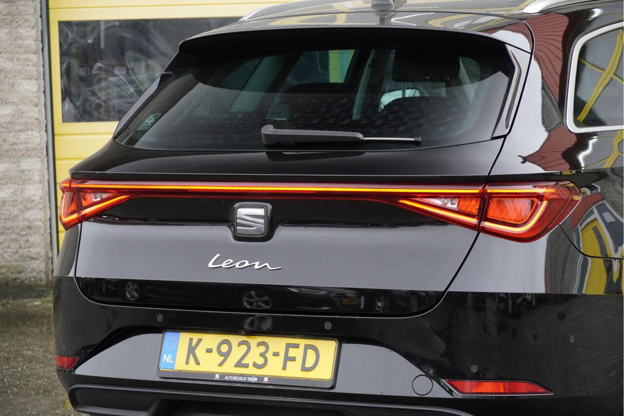Seat LEON Sportstourer 1.5 eTSI 150PK! Automaat Style Launch Edition BJ2020 Lmv 16" | Led | Pdc | Navi | Achteruitrijcamera | App-Connect | Virtual cockpit | Climate control | Cruise control | Extra getint glas