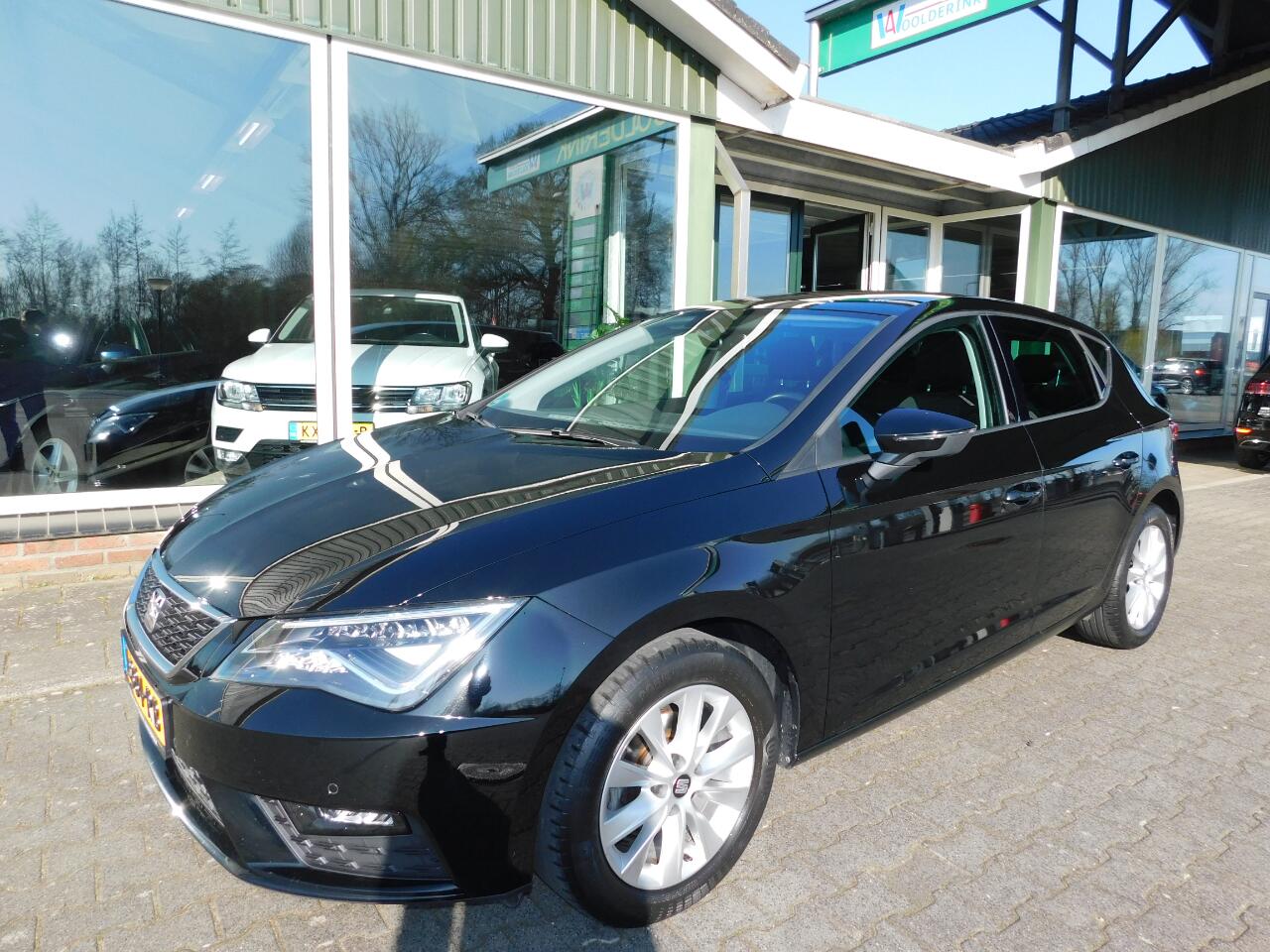 Seat LEON 1.0TSI 116PK STYLE INTENSE! All-in Prijs! LED