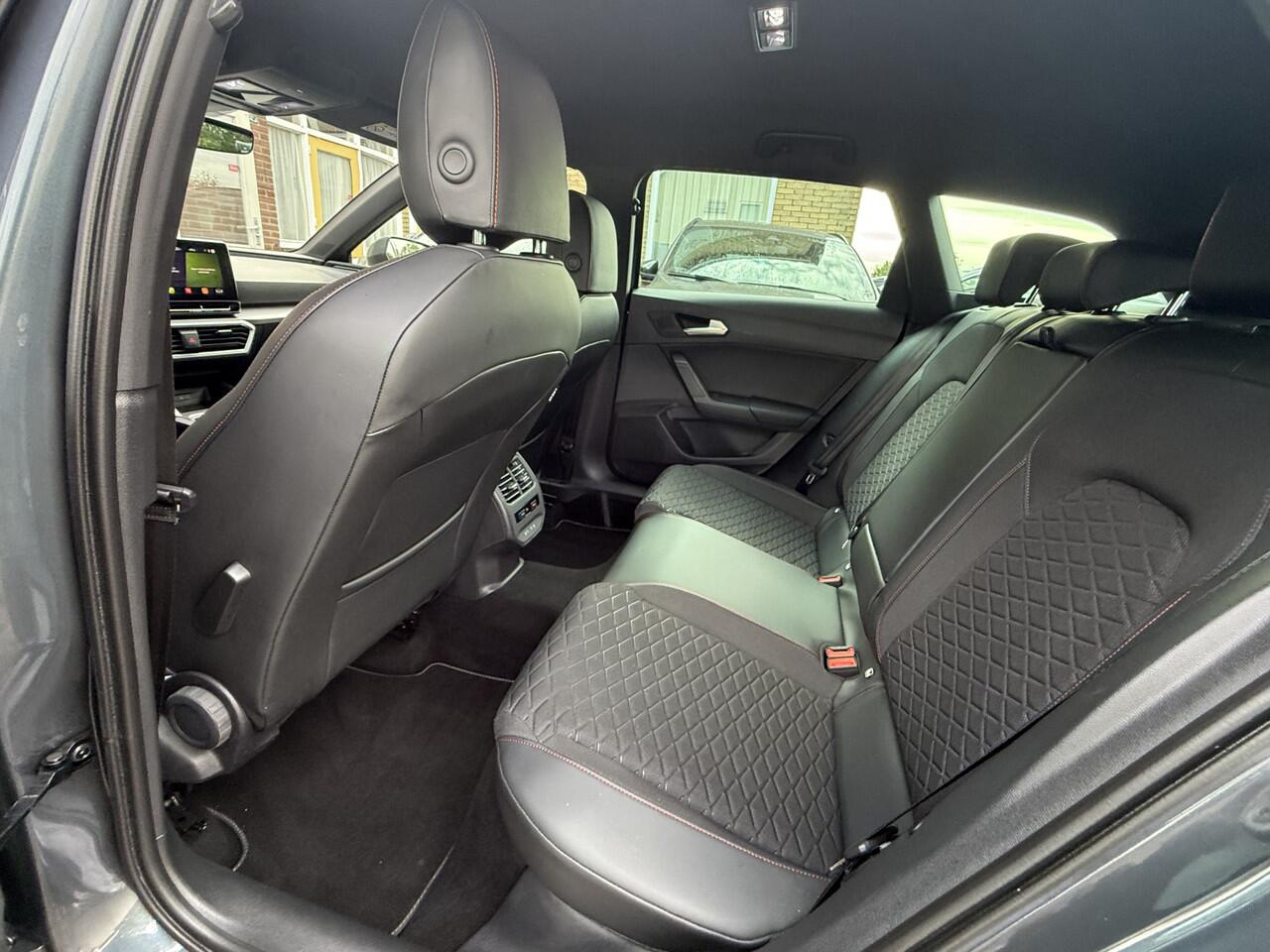 Seat LEON Sportstourer 1.4 TSI eHybrid PHEV FR Navi, Carplay, 18''Lmv