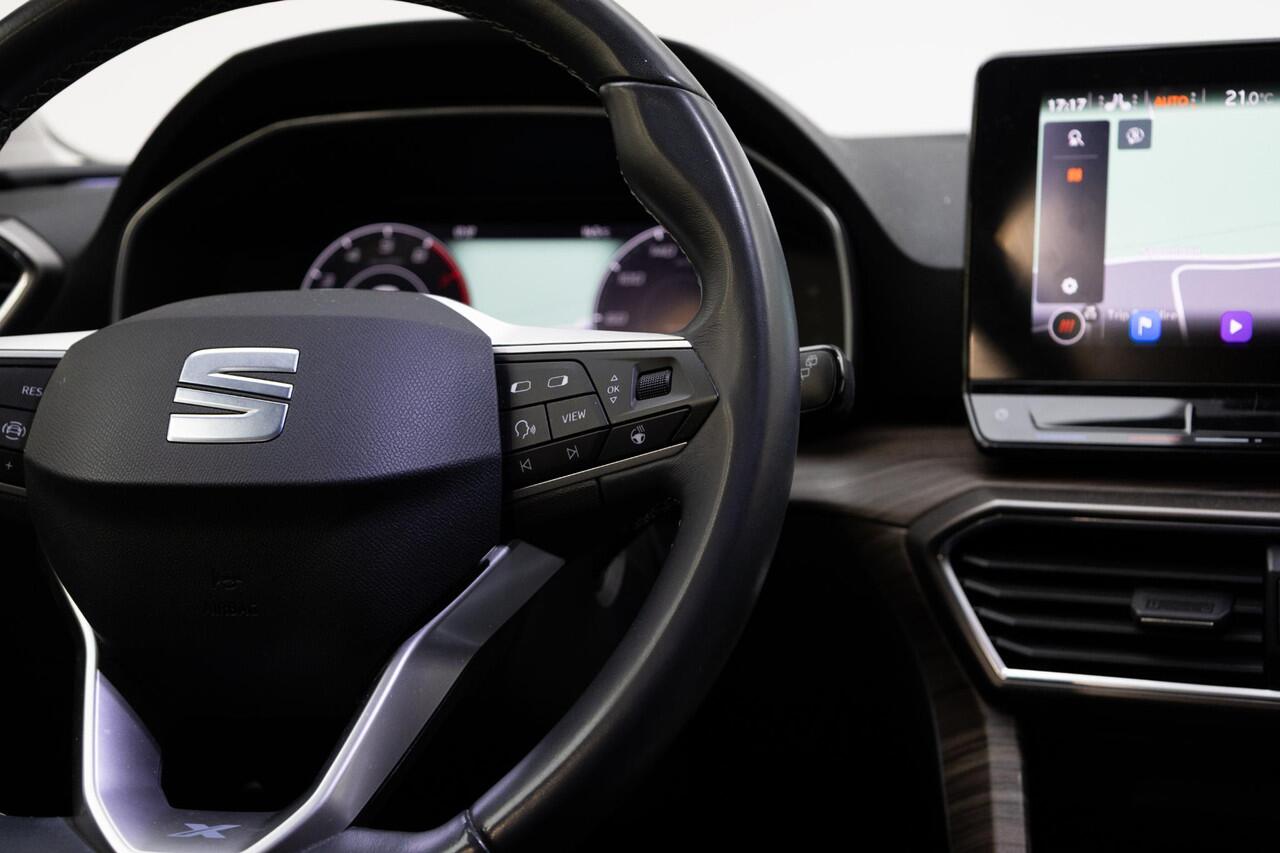 Seat LEON Sportstourer 1.5 eTSI Style Business Intense | Trekhaak | Carplay |