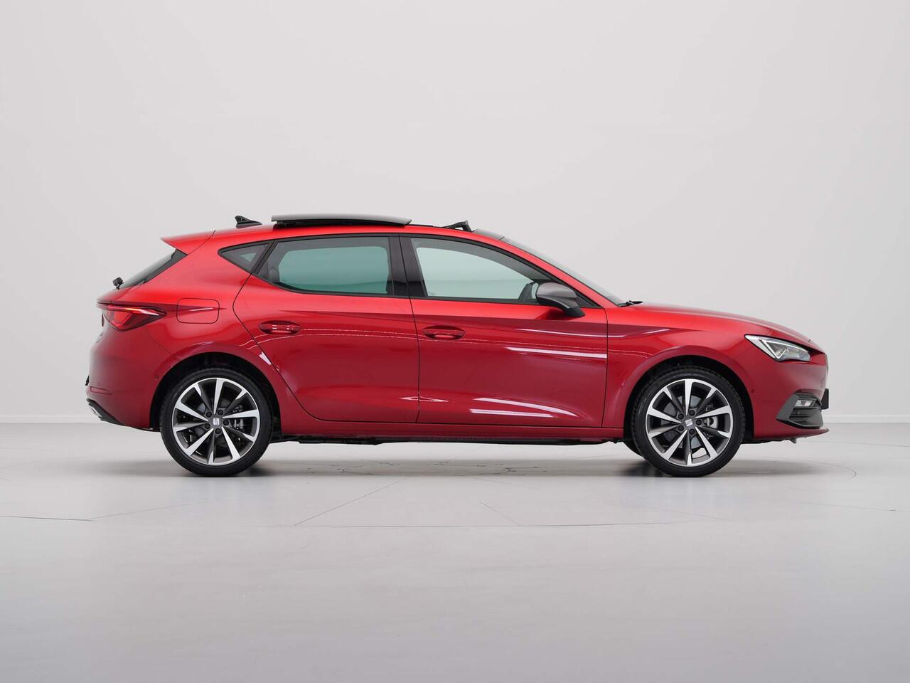Seat LEON 1.4 TSI eHybrid PHEV FR Business Intense Hybrid, Digital cockpit, LED, Armsteun, Full-Link, Stoel/stuur verwarming *DEMO VOORDEEL*