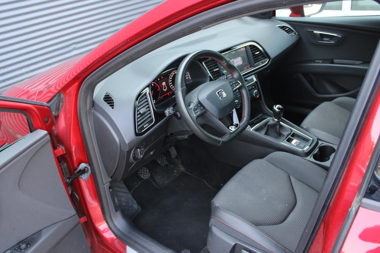 Seat LEON ST 1.0 TSI FR Ultimate Edition Panoramadak Full-Led Virtual-Cockpit Beats-Audio