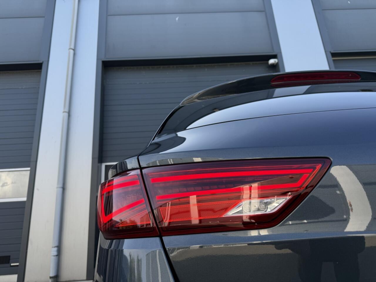 Seat LEON 1.5 TSI FR Ult.Ed.Bl NAP Pano ACC Carplay virtual Led Camera Be