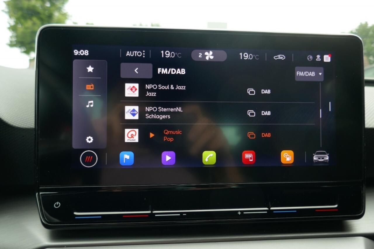 Seat LEON 1.0 TSI FR LAUNCH EDITION 110 PK VIRTUAL COCKPIT / LED / NAVI