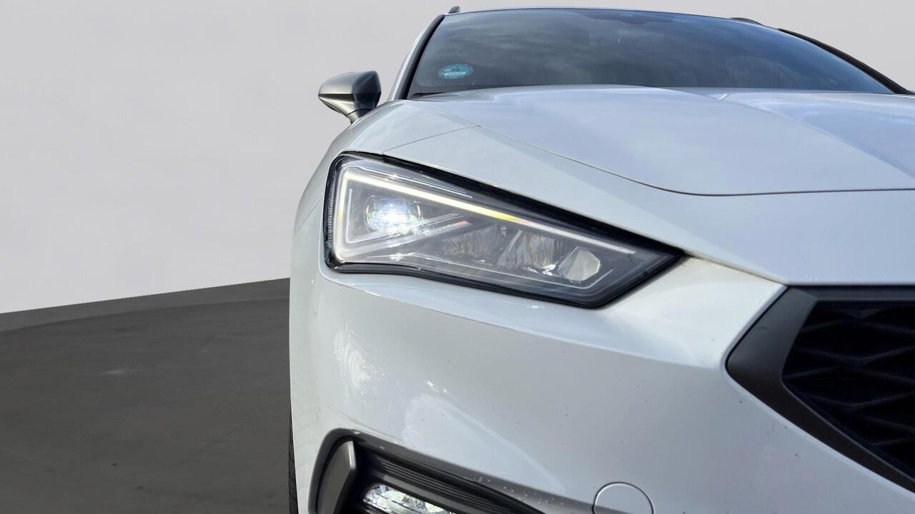 Seat LEON Sportstourer 1.0 eTSI 110pk FR Business