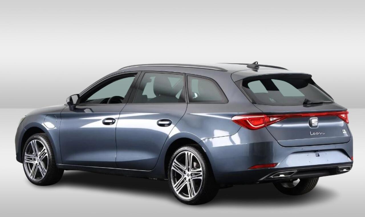 Seat LEON Sportstourer 1.5 TSI e-Hybrid FR Business ¤3.000 euro fiscaal in prijs verlaagd