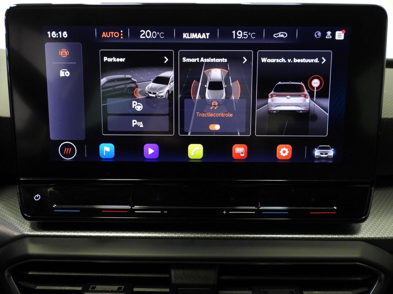 Seat LEON Sportstourer 1.0 eTSI Aut. Style Business Intense NAVI/CAMERA/LED/TREKH./17"LMV!