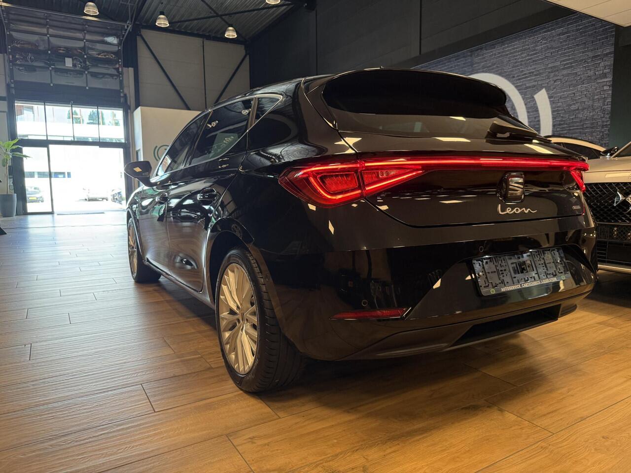 Seat LEON 1.4 TSI eHybrid PHEV FR Xcellence|Apple CarPlay|Stoel/Stuur verwarm|Camera