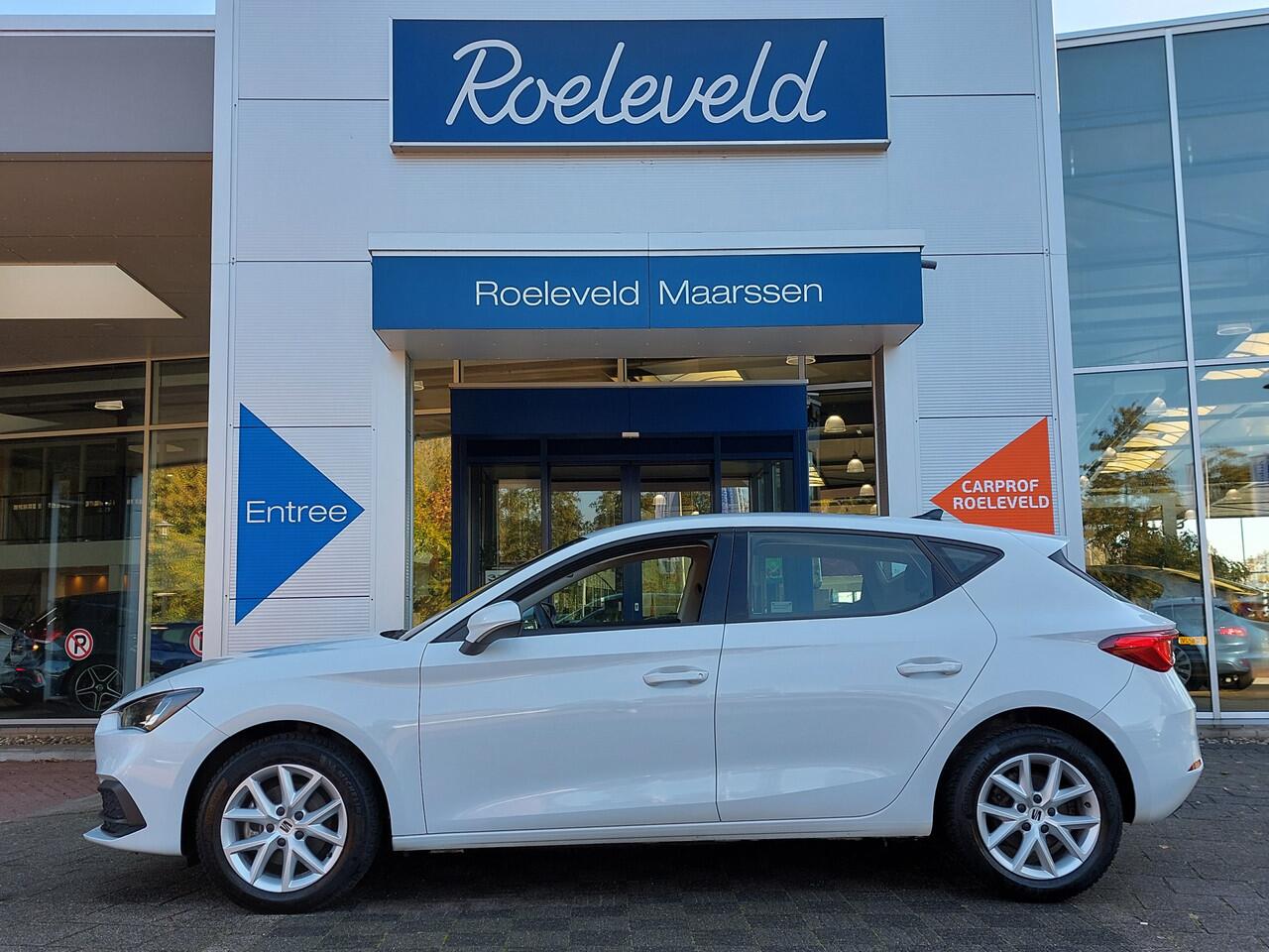 Seat LEON 1.0 TSI 110pk Style | Apple Carplay+Android Auto | Clima | Adap.Cruise | Digitaal Dashboard | Led Koplampen | Pdc | Rijstrook+Licht+Regensensor | 16''lm | Trekhaak